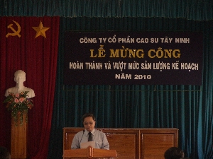 Hoàn thành vượt mức sản lượng 2010 - Cao Su Tây Ninh - Công Ty Cổ Phần Cao Su Tây Ninh